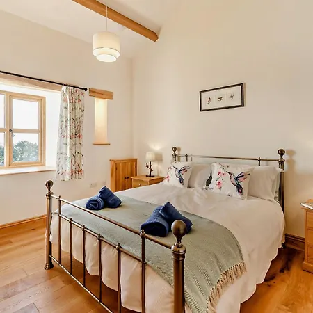 3 Bed In Ulverston Oc-93090 Holiday home