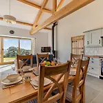 펜션 3 Bed In Ulverston Oc-93090 울버스톤