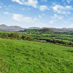 3 Bed In Ulverston Oc-93090 *